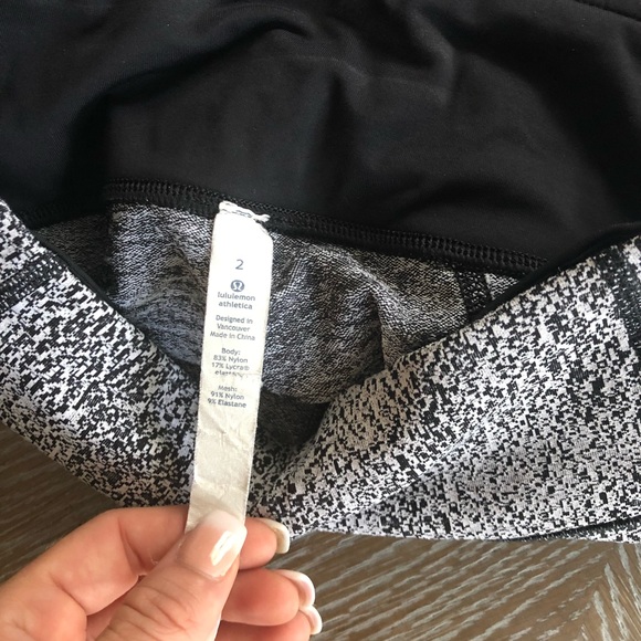 Lululemon pace rival run crop black gray sz 2 - Picture 4 of 4